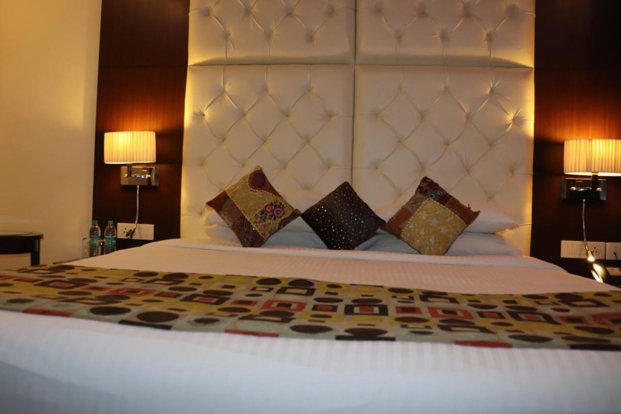 Renest Jaipur Hotel Buitenkant foto